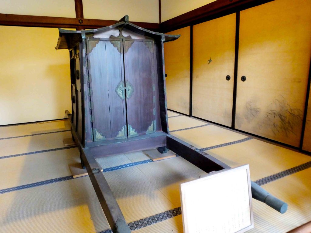 the rooms of the hojo