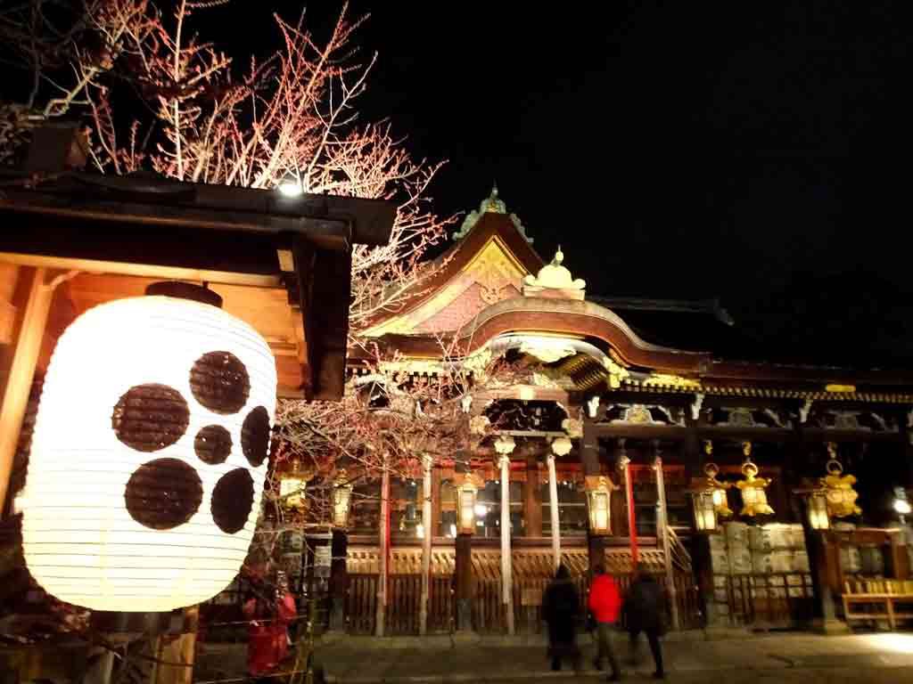 the-shrine-in-the-evening