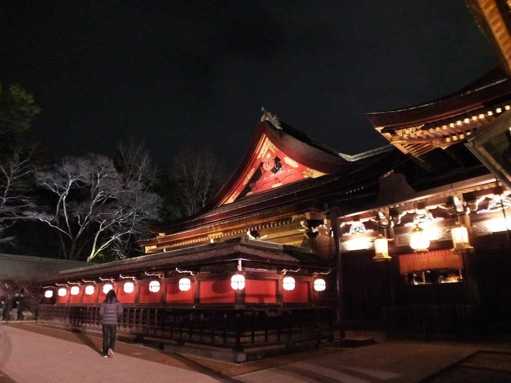 the shrine in the evening6