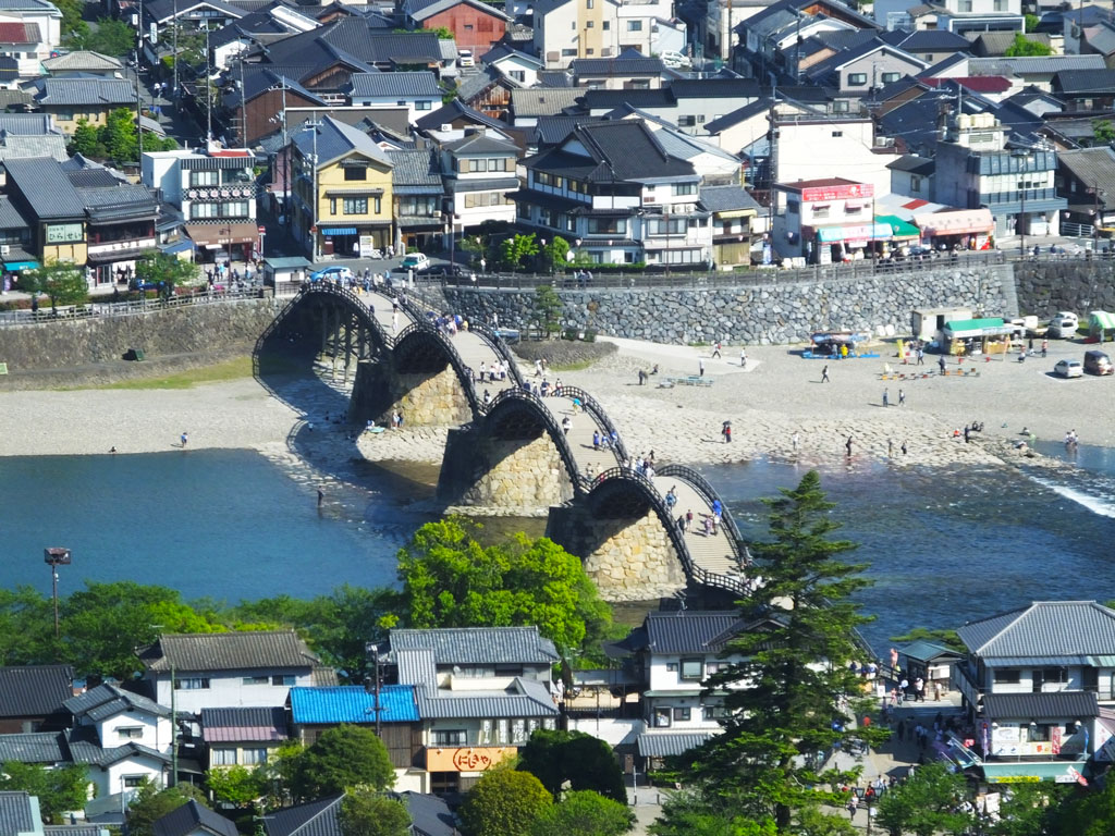 the view of Kintai Bridge and Nishiki River