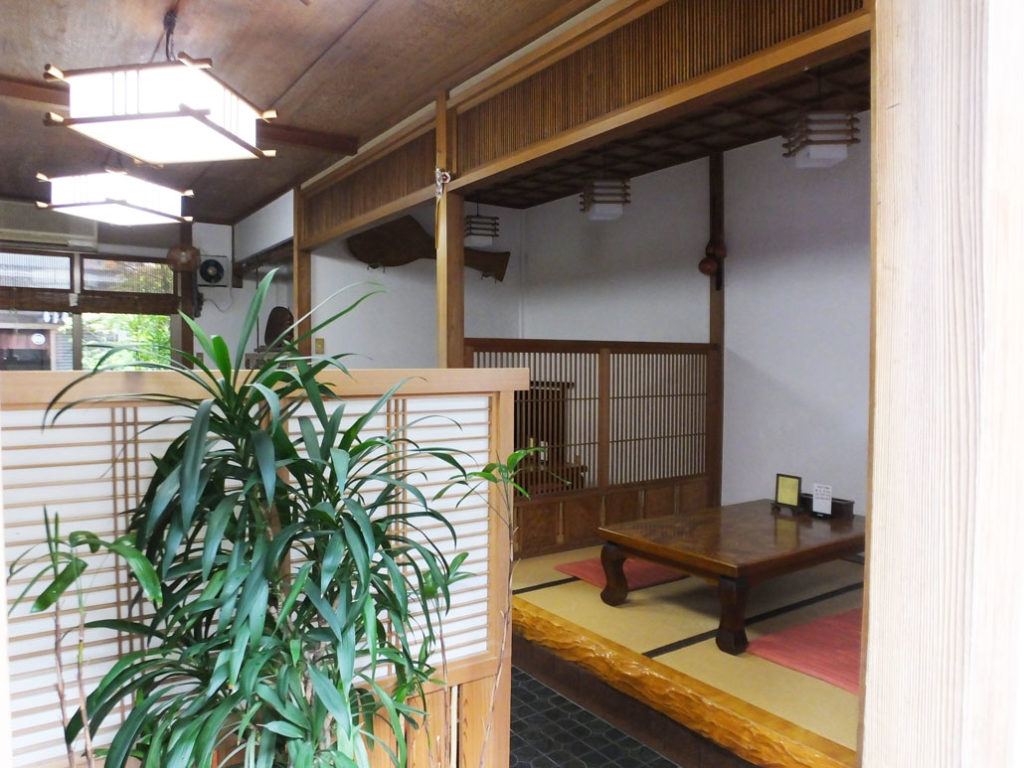 inside Fujitaya